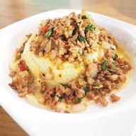 Neighborhood Cafe ดั้งเดิม