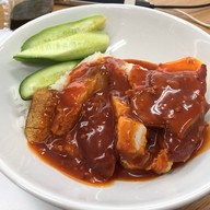 ธานี ข้าวหมูแดง-หมูกรอบ