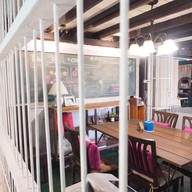 Neighborhood Cafe ดั้งเดิม