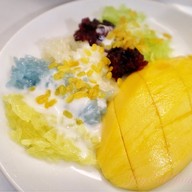 เมนูของร้าน Fruit Court 18th floor โรงแรม ใบหยกสกาย