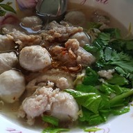 เฮียกวง ข้าวไก่อบ