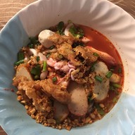 จันทราก๋วยเตี๋ยวทะเล แหลมงอบ