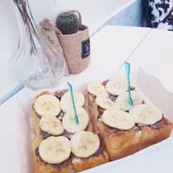 Ohhoo Cafe’ and Hideout สาขาแรก ชลบุรี