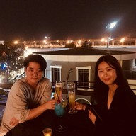 La Lune bar & bistro