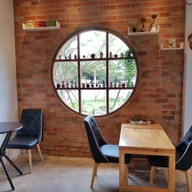 บรรยากาศ Monday