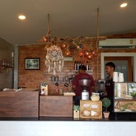 บรรยากาศ Monday