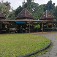 ร้าน 1 ที่พักนักท่องเที่ยว อุทยานแห่งชาติเขาใหญ่