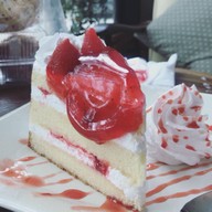 บ้านขนม Coffee & Bakery