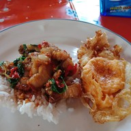 ร้านยายไม้ ก๋วยเตี๋ยวสูตรโบราณ