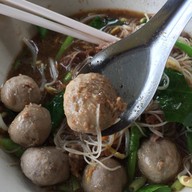 ก๋วยเตี๋ยวเรือ อยุธยา