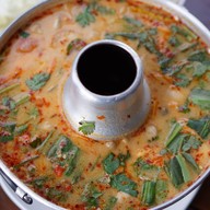 เมนูของร้าน ริมผา ลาภิน