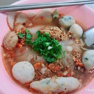 ก๋วยเตี๋ยวเส้นปลาย่าน้อย ธาตุพนม