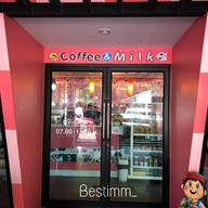 หน้าร้าน Tasty Corner by BaLL หมุ่บ้านชลลดา
