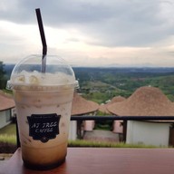 At Tree Resort & Restaurant