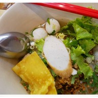 เมนูของร้าน ก๋วยเตี๋ยวนายใบ้ย้อนยุค โชคชัย4 ซอย​27