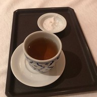 Lavish Salon and Spa ศาลาแดง