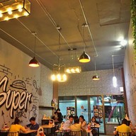 The SuperSteak มาร์เก็ตเพลสคลอง1