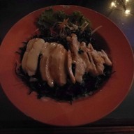Ploen Bar & Restaurant