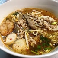 ก๋วยเตี๋ยวต้มยำ คุณสะอาด