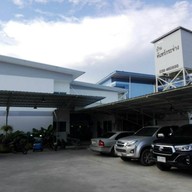 โรงแรมจันทร์กระจ่าง
