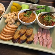 เมนูของร้าน คุ้มเวียงยอง