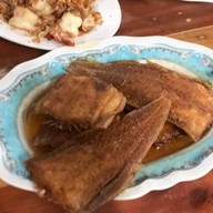 เมนูของร้าน ครัวเจ๊แมว ปากน้ำปราณ