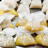 บรรยากาศ กาดธานินทร์ (ตลาดศิริวัฒนา)