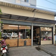 Hana Zono Cafe'