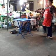 หน้าร้าน ผัดไทย หอยทอด ซอยด่านสำโรง5