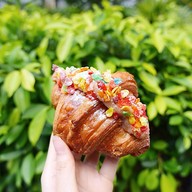 เมนูของร้าน Brother Bird Milk & Croissants Stateland Cafe