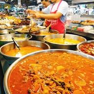 บรรยากาศ กาดธานินทร์ (ตลาดศิริวัฒนา)