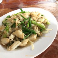 เมนูของร้าน ครัวเจ๊แมว ปากน้ำปราณ