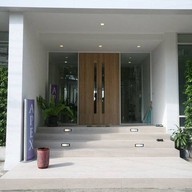 Apex Profound Beauty ทองหล่อ