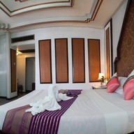 โรงแรมอมรินทร์นคร