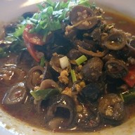 เมนูของร้าน ต๋อง เต็ม โต๊ะ นิมมานเหมินท์ ซอย 13