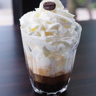 Black Gable Coffee Stand GB