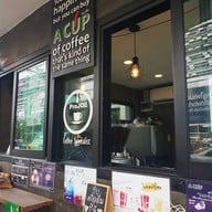 หน้าร้าน A Cup Coffee หน้าเซ็นทรัลพระราม 9