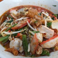 เมนูของร้าน ก๋วยเตี๋ยวป้าหล้า
