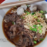 เมนูของร้าน ครัวบ้านบ้าน กม.11 อร่อยเหมือนแม่ทำให้