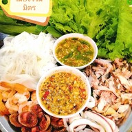 เมนูของร้าน ครัวคุณก้อยปักธงชัย(ตำบี้ตำบันตำ) วังสารภี