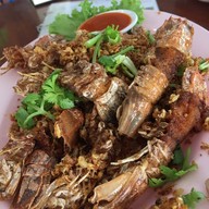 ถาวรซีฟู้ด สมุทรสงคราม