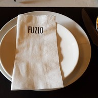 Fuzio Café เจ อเวนิว