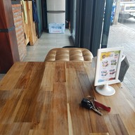 ต้องลองคาเฟ่  ( มาลี คาเฟ่ เดิม ) - ปั้มคาลเท็กซ์