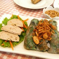 เมนูของร้าน VT แหนมเนือง แบริ่ง