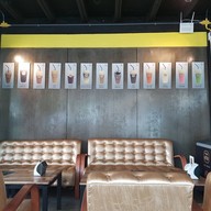 ต้องลองคาเฟ่  ( มาลี คาเฟ่ เดิม ) - ปั้มคาลเท็กซ์