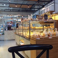 Breadtalk Lotus plus ศรีนครินทร์