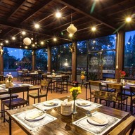 บ้านทิวสน