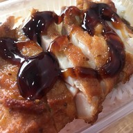 Five Star ปั๊มปตท โค้งแยกปลาลัง กระบี่