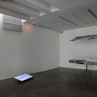 บรรยากาศ 100 Tonson Gallery