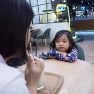 Yellow Cafe Hyundai City Outlet Dongdaemun